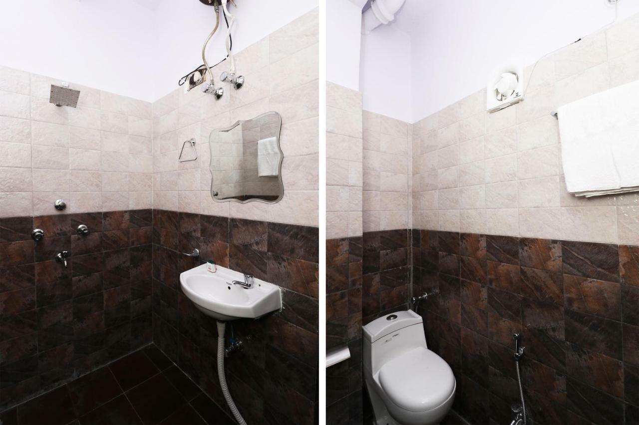 Oyo 30288 Hotel Moon Palace Λάκναου Εξωτερικό φωτογραφία